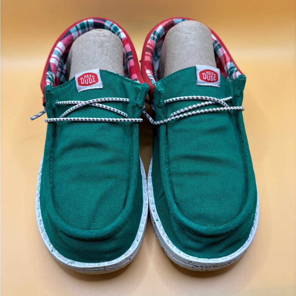 Hey Dude Wendy‎ Holiday Elf Size
J5 Christmas Holiday Party Dress
Up Kids